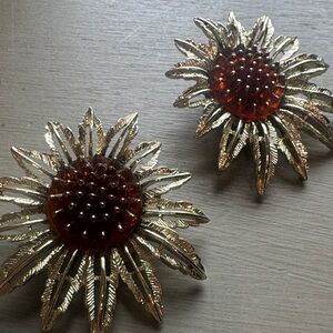 Gold Sunflower Brooch Set with Amber Centers
